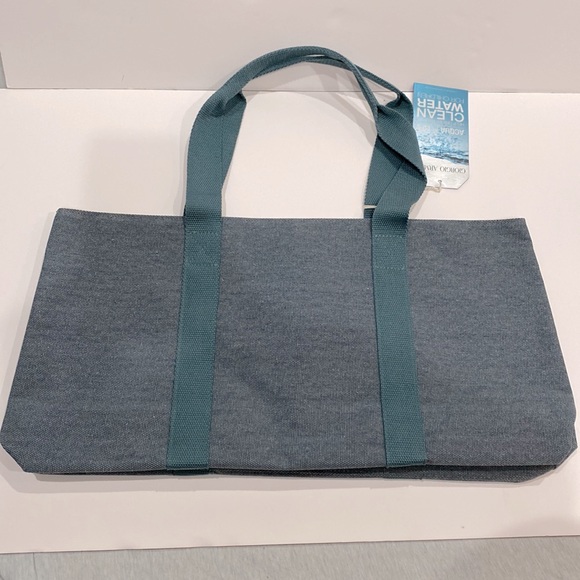 Giorgio Armani Tote Bag lined & magnetic snap closure. Parfums UNICEF Promo NWT - Picture 2 of 15